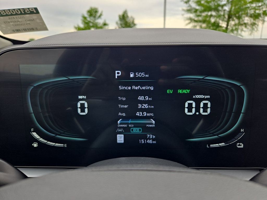 Thumbnail: 2023 Kia Niro - 16