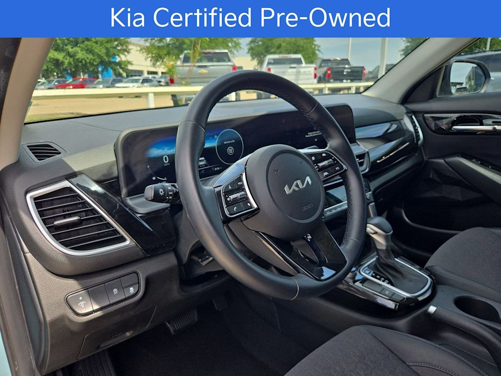 Thumbnail: 2024 Kia Seltos - 2
