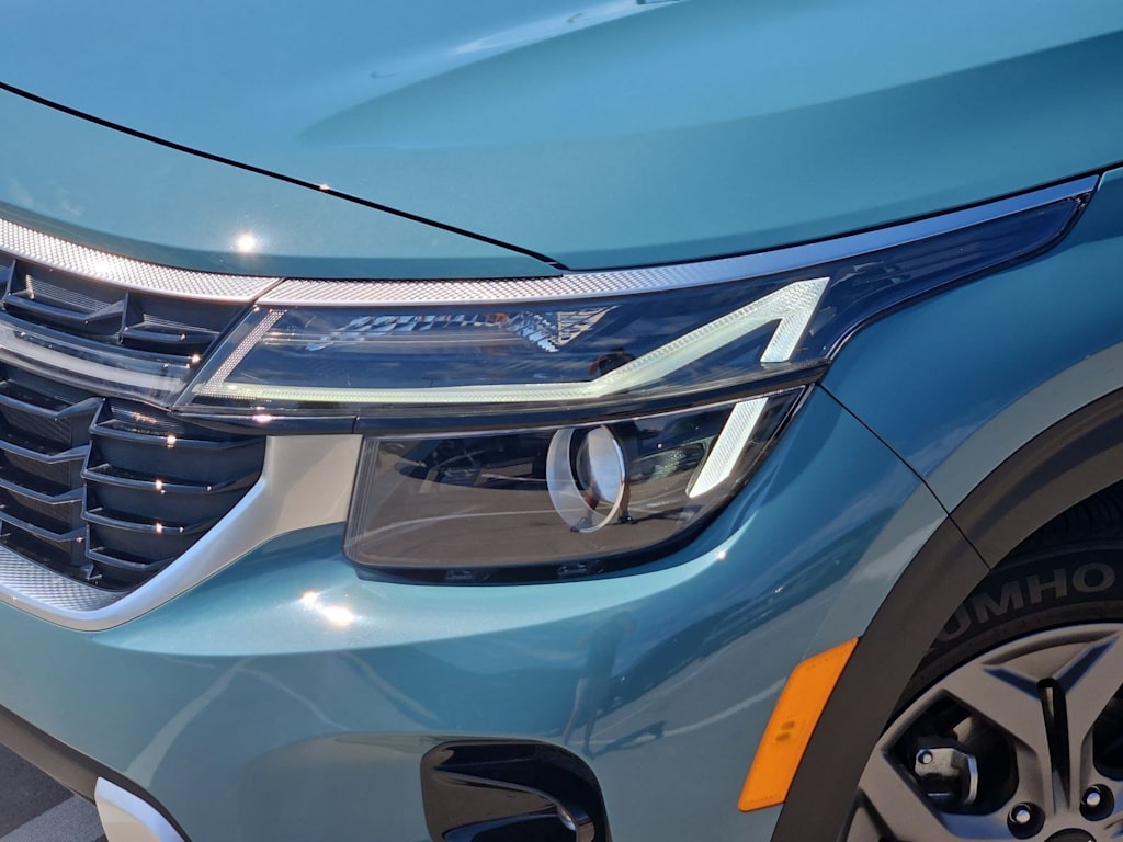 Thumbnail: 2024 Kia Seltos - 23