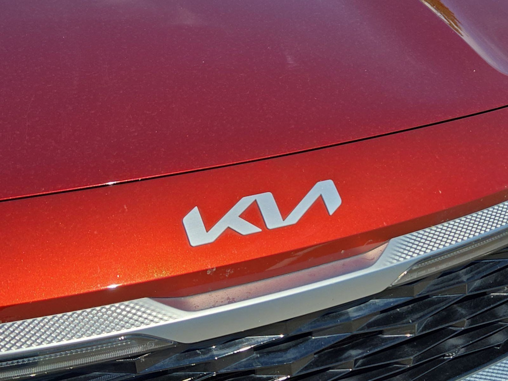 Thumbnail: 2023 Kia Seltos - 7