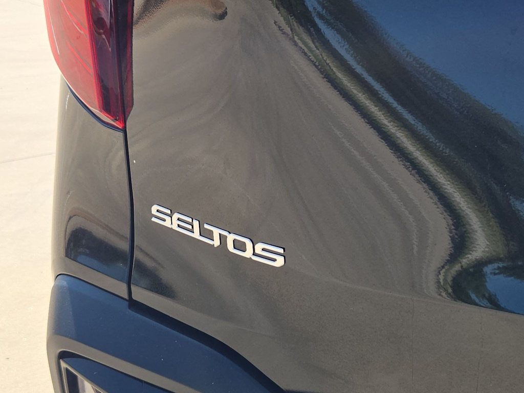 Thumbnail: 2024 Kia Seltos - 23