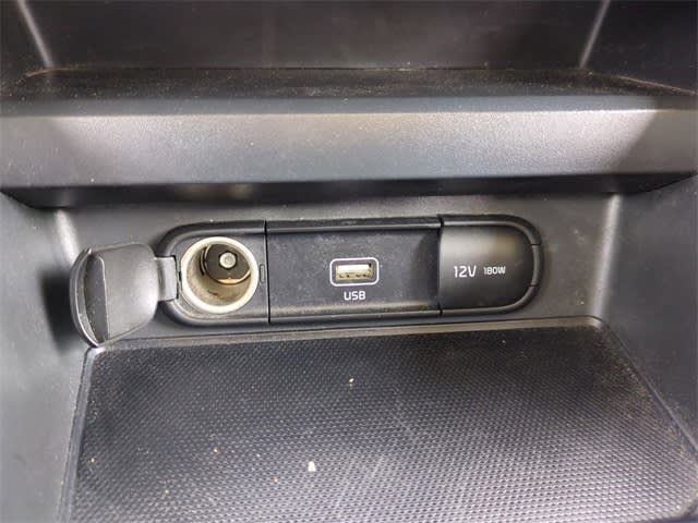 2021 Kia Soul S 33