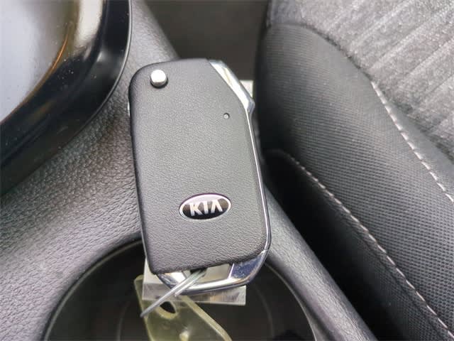 2021 Kia Soul S 34