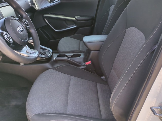 2021 Kia Soul S 10