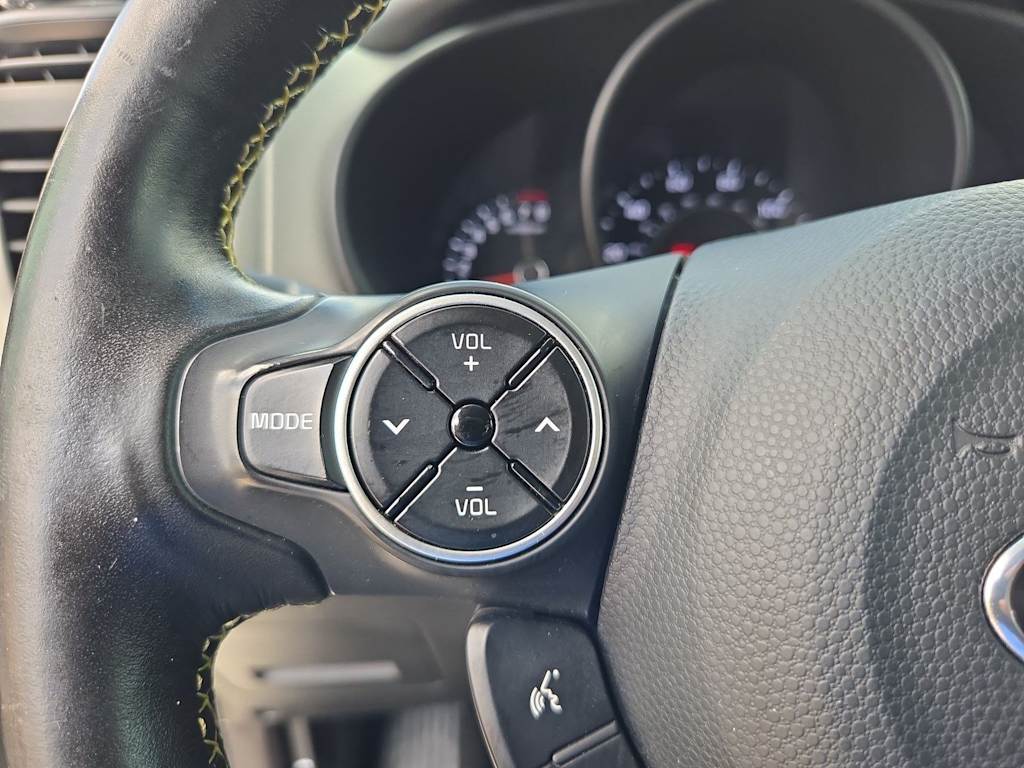 Thumbnail: 2016 Kia Soul - 27