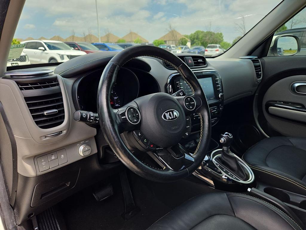 Thumbnail: 2016 Kia Soul - 2