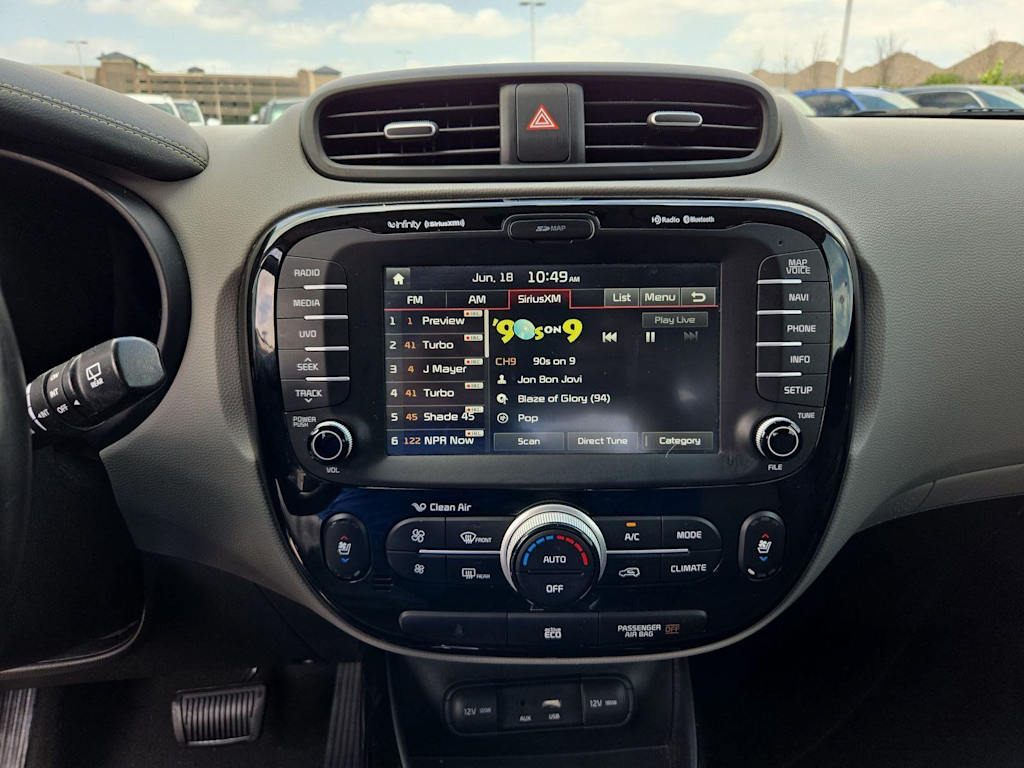 Thumbnail: 2016 Kia Soul - 14
