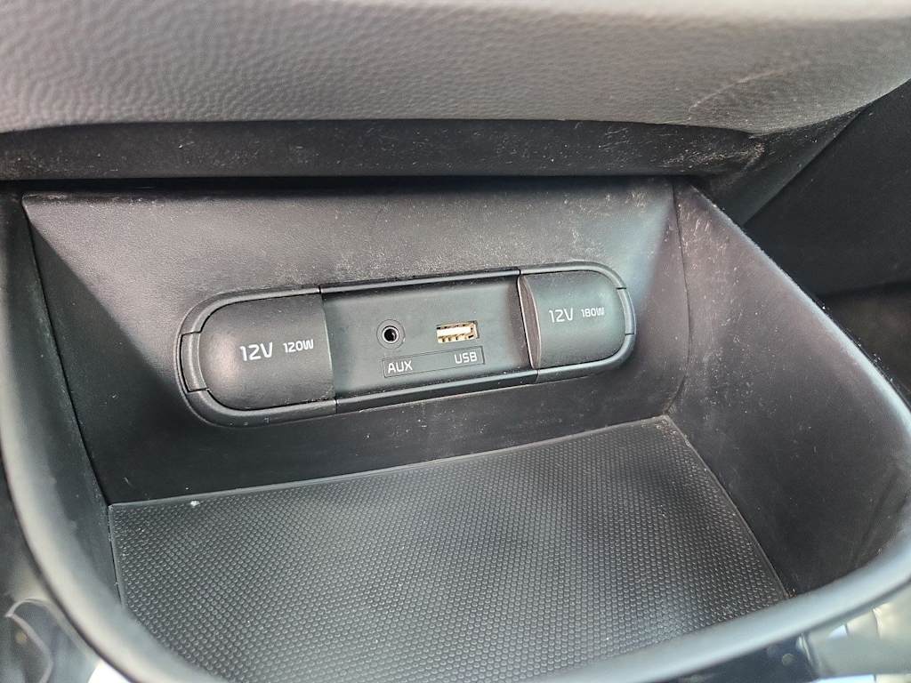 Thumbnail: 2016 Kia Soul - 31