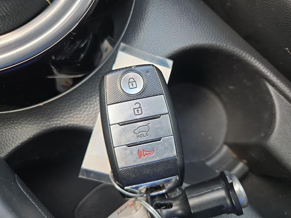 Thumbnail: 2016 Kia Soul - 34