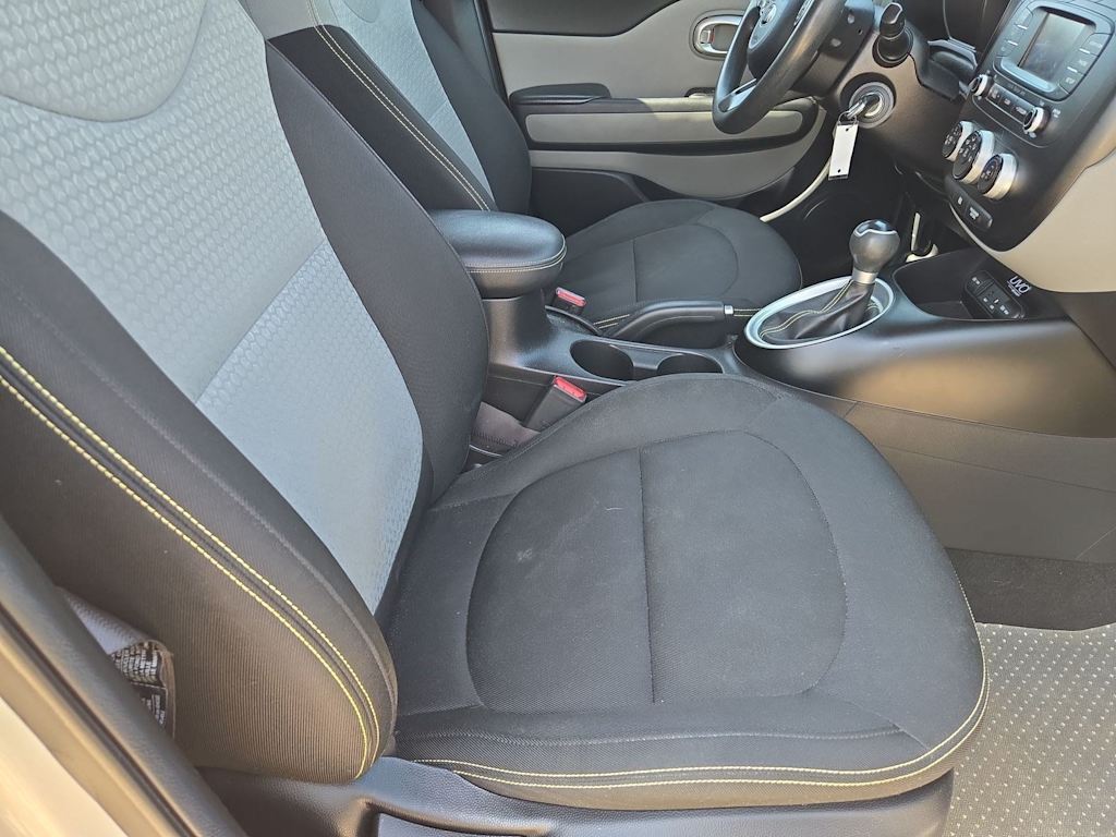 Thumbnail: 2014 Kia Soul - 26