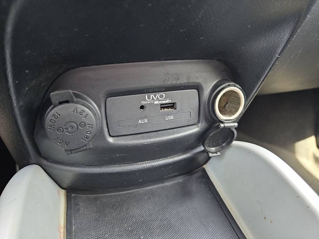 Thumbnail: 2012 Kia Soul - 17