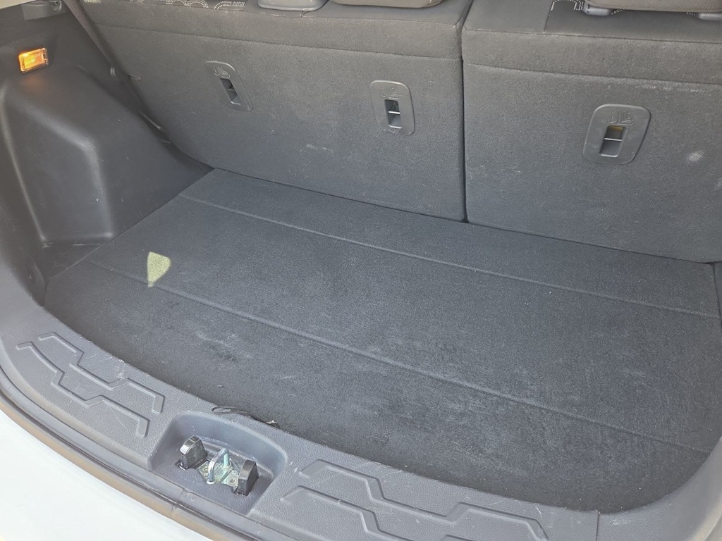 Thumbnail: 2012 Kia Soul - 16