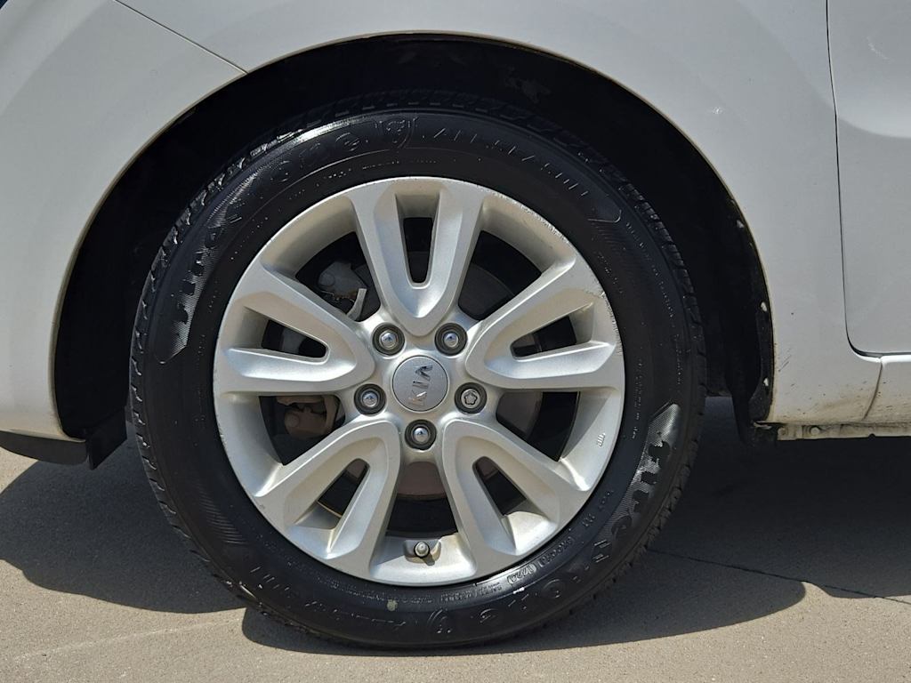 Thumbnail: 2012 Kia Soul - 7