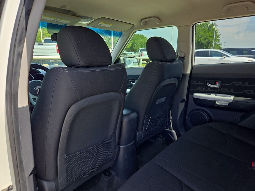 Thumbnail: 2012 Kia Soul - 11
