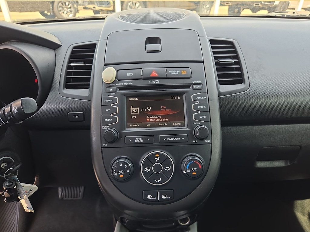 Thumbnail: 2012 Kia Soul - 13