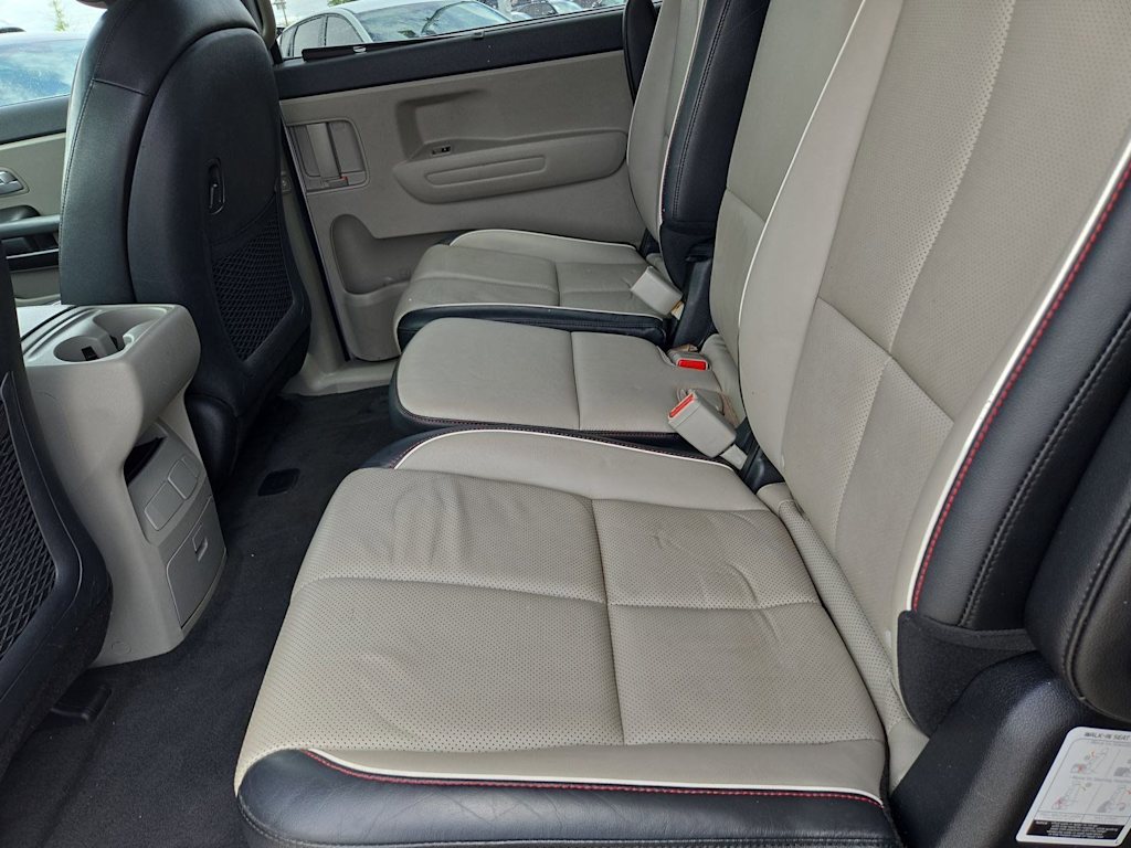 Thumbnail: 2019 Kia Sedona - 23