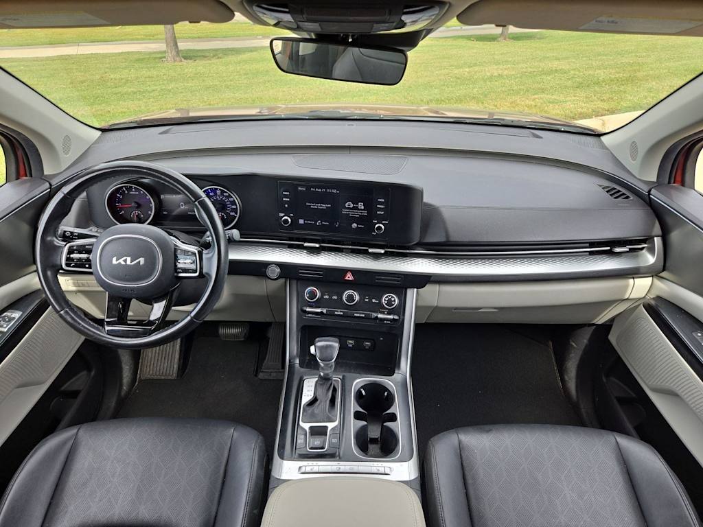 Thumbnail: 2022 Kia Carnival - 9