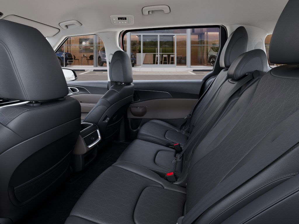 Thumbnail: 2025 Kia Carnival - 10