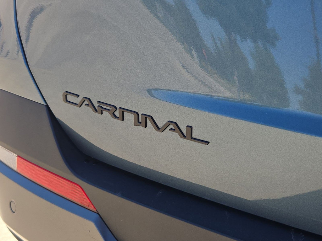 Thumbnail: 2025 Kia Carnival - 7