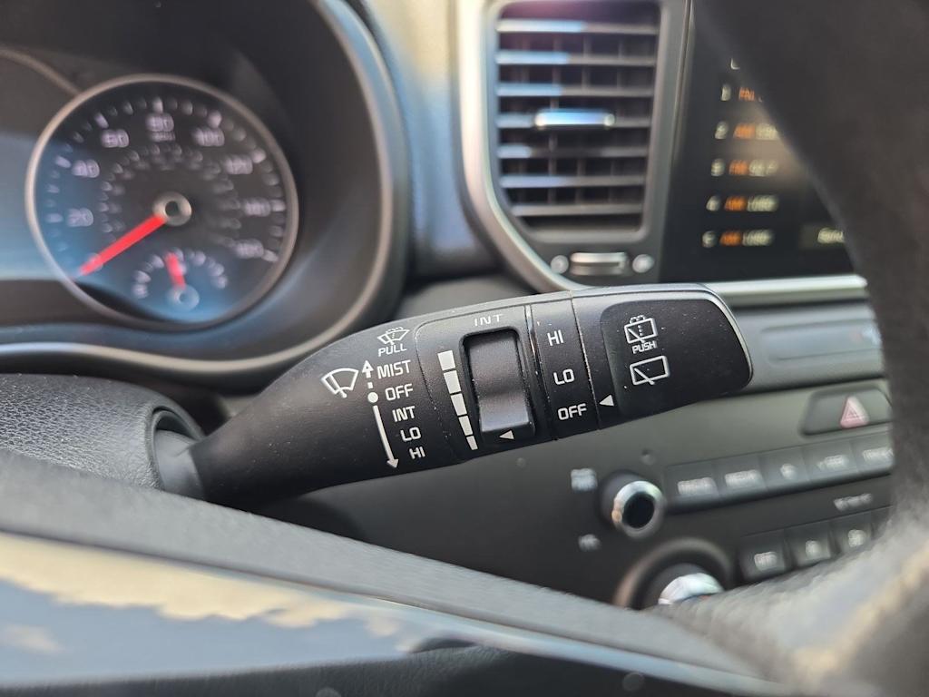 Thumbnail: 2020 Kia Sportage - 16