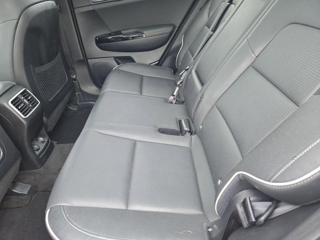 Thumbnail: 2020 Kia Sportage - 24