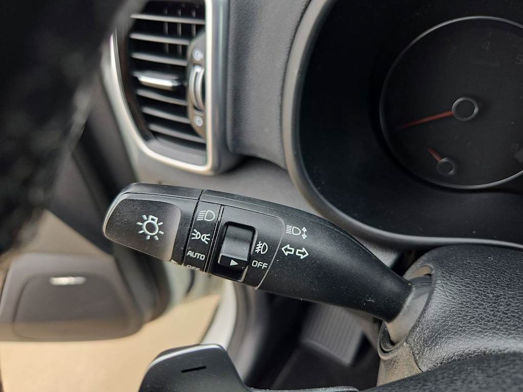 Thumbnail: 2020 Kia Sportage - 29