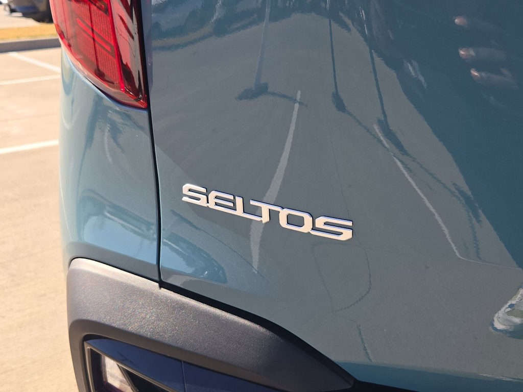 Thumbnail: 2026 Kia Sportage - 7