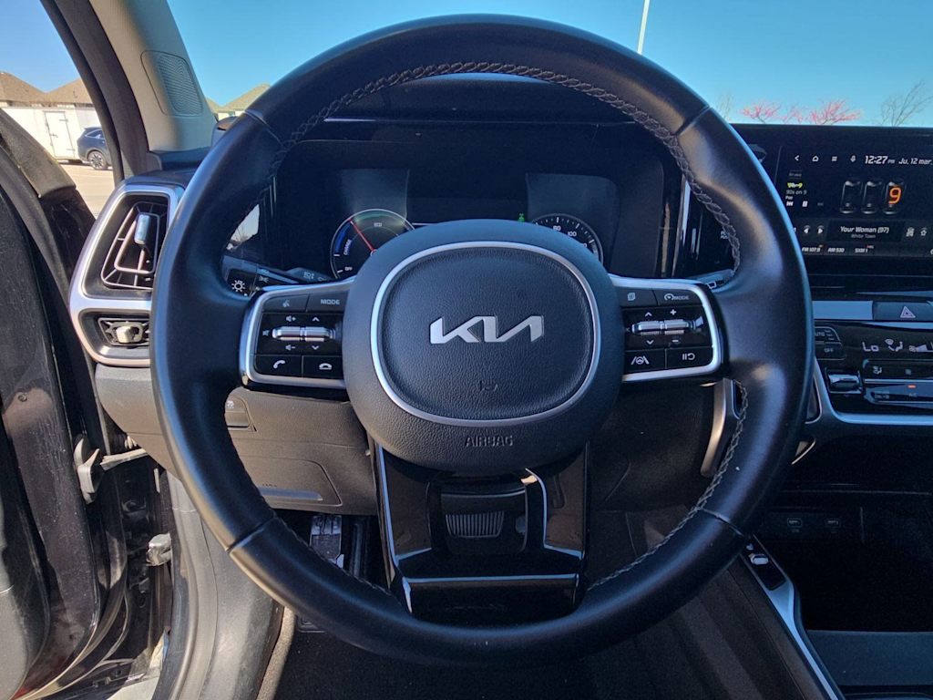 Thumbnail: 2022 Kia Sorento - 13