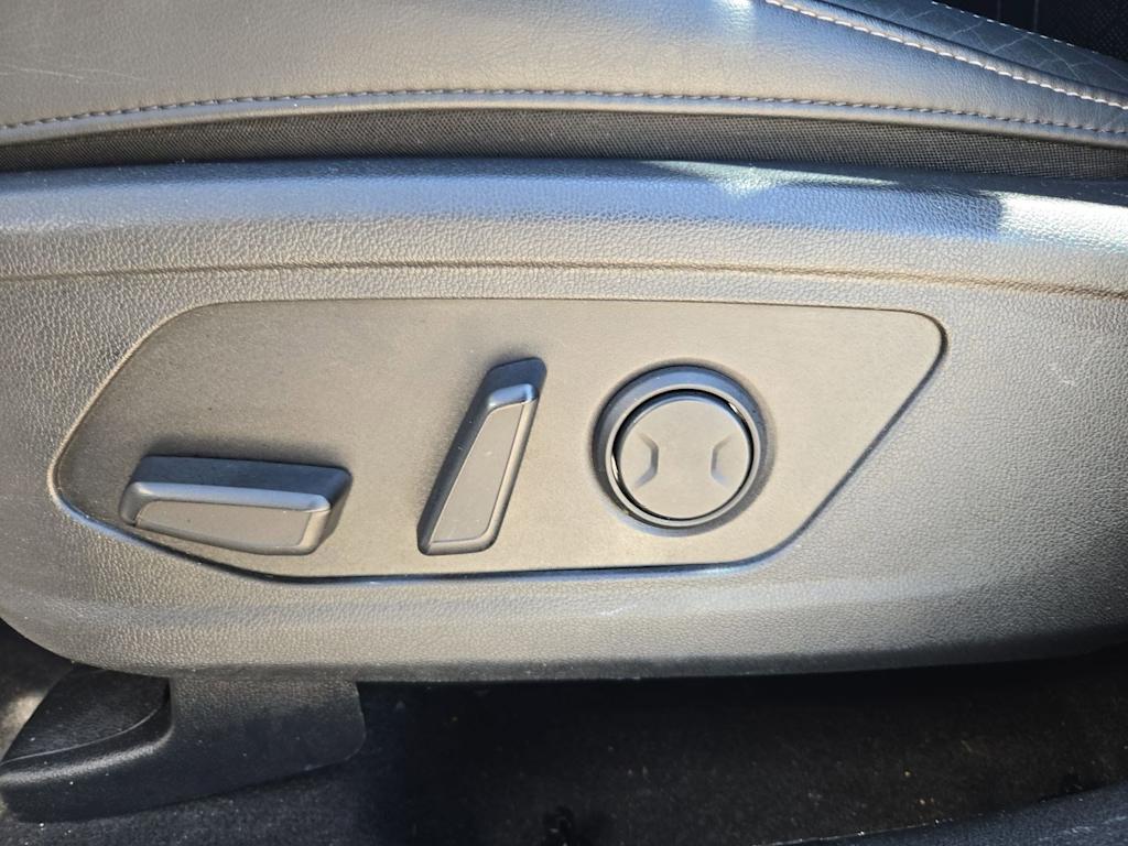 Thumbnail: 2022 Kia Sorento - 22