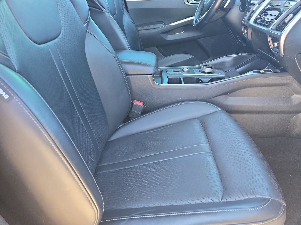 Thumbnail: 2022 Kia Sorento - 24