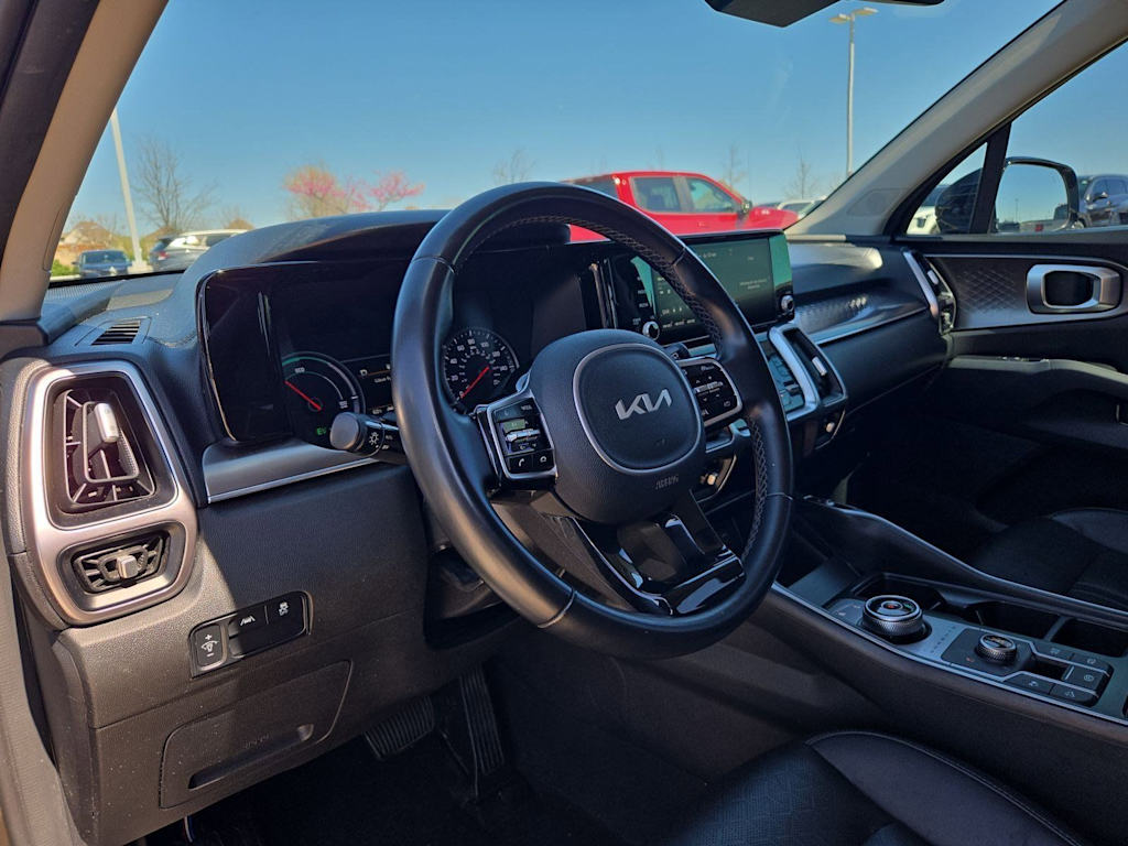 Thumbnail: 2022 Kia Sorento - 2