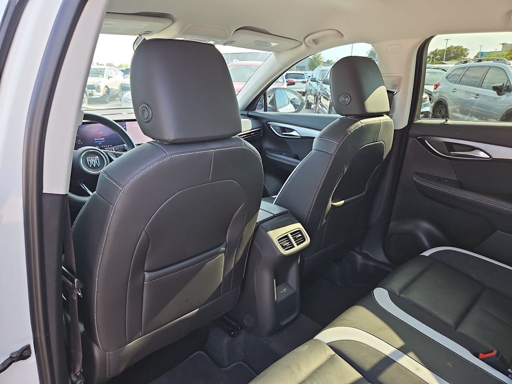 Thumbnail: 2024 Buick Envision - 12