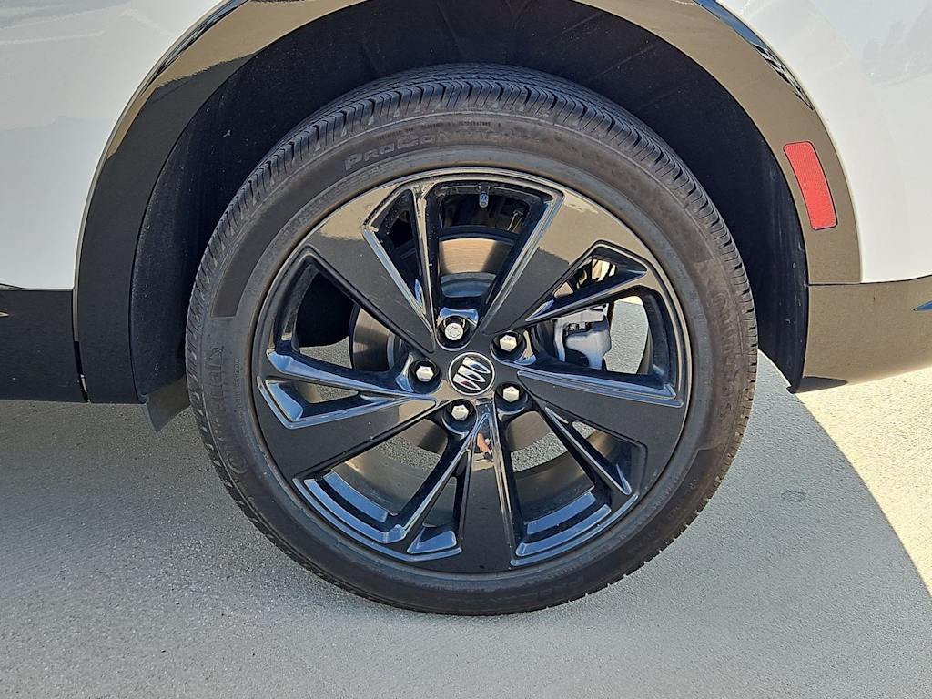 Thumbnail: 2024 Buick Envision - 8