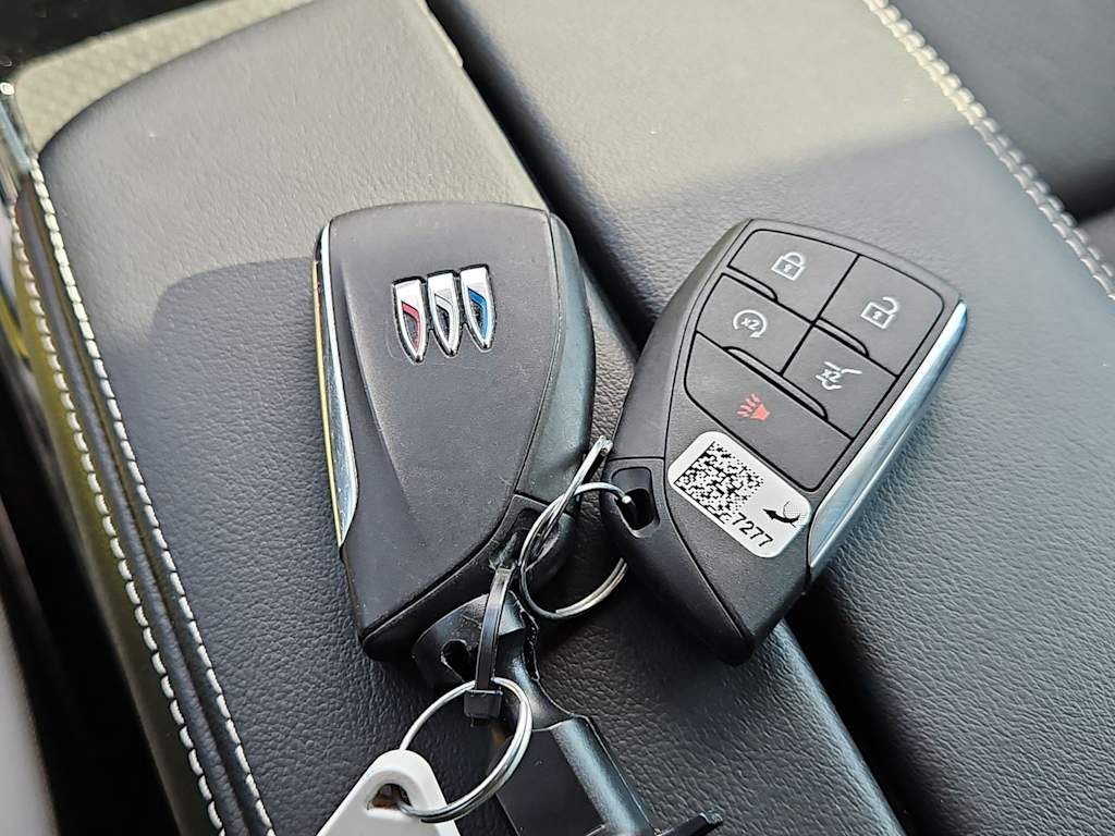 Thumbnail: 2024 Buick Envision - 17