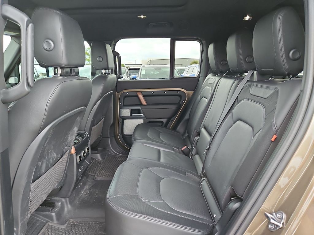 Thumbnail: 2024 Land Rover Defender - 26