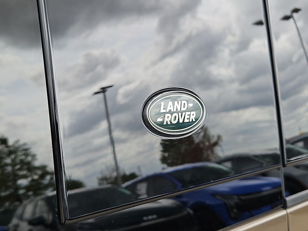 Thumbnail: 2024 Land Rover Defender - 6