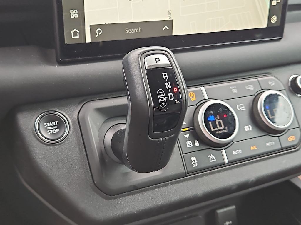 Thumbnail: 2024 Land Rover Defender - 36