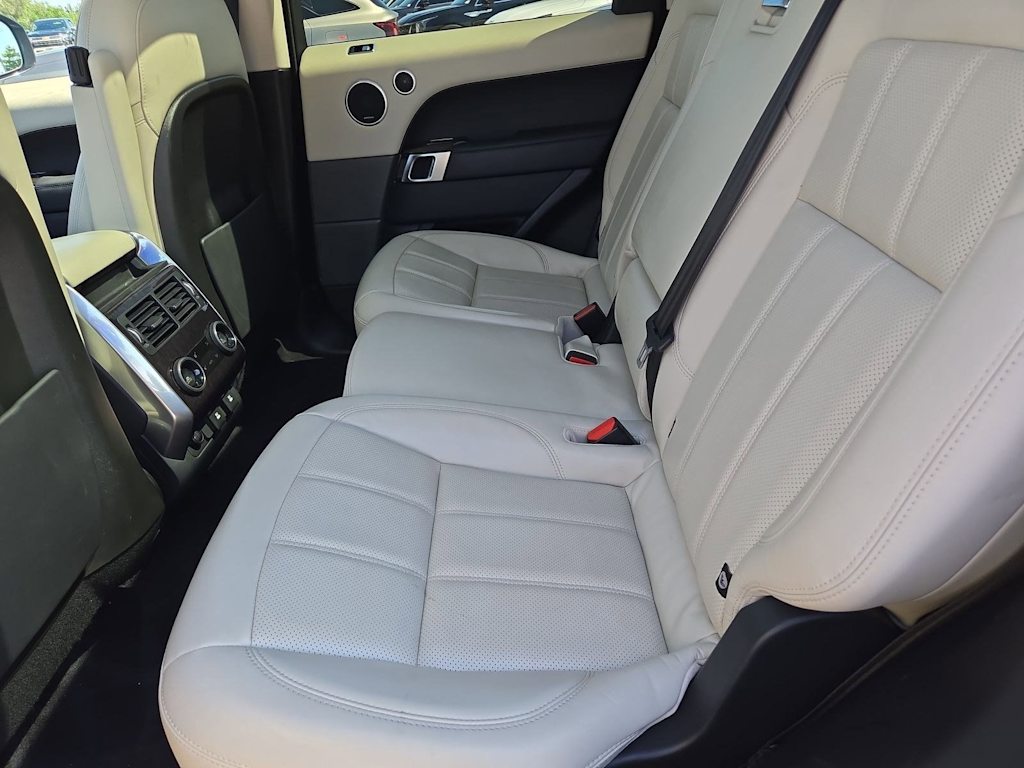 Thumbnail: 2019 Land Rover Range Rover Sport - 24