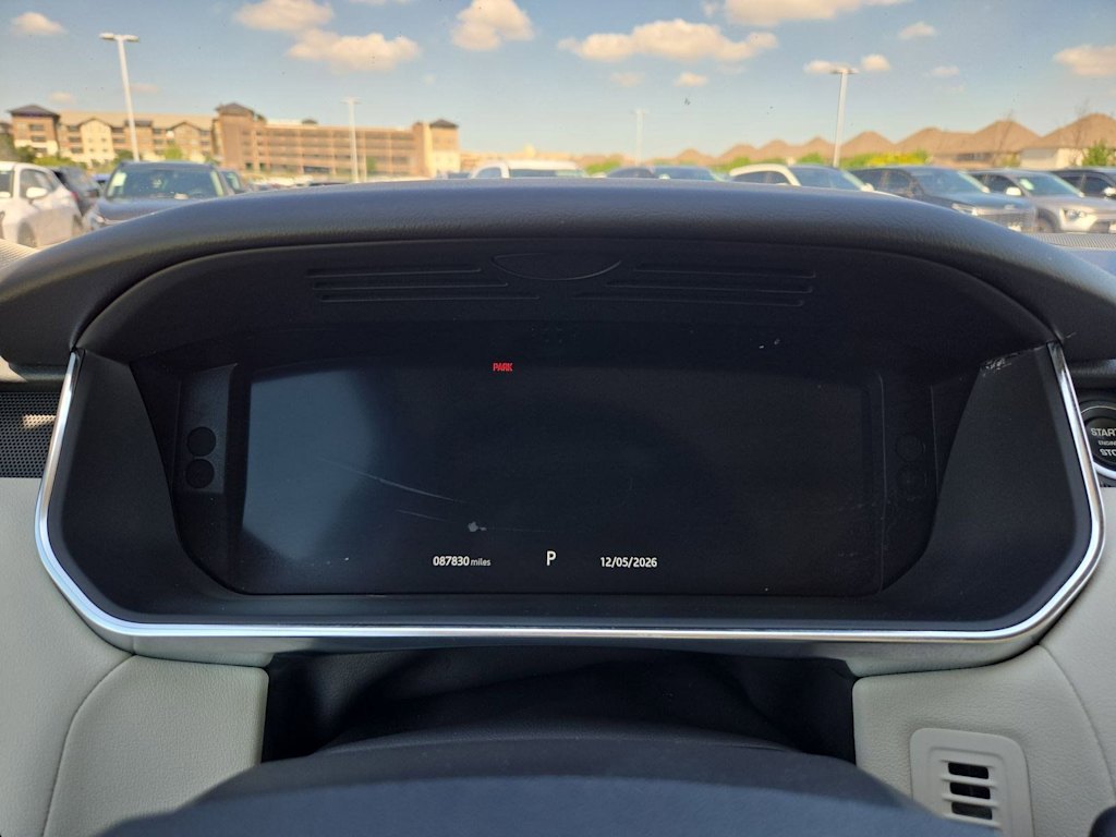 Thumbnail: 2019 Land Rover Range Rover Sport - 16