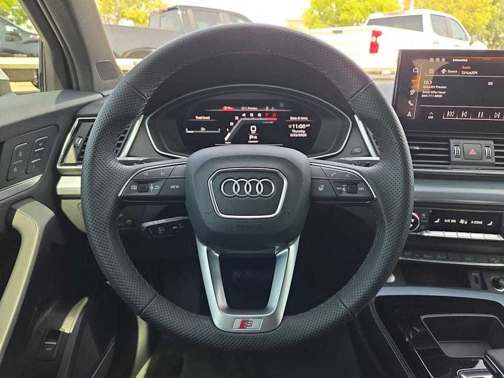 Thumbnail: 2025 Audi Q5 - 13