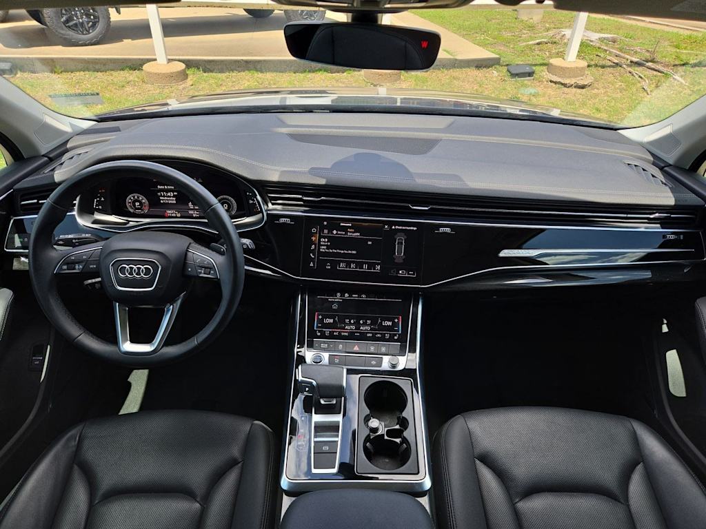 Thumbnail: 2023 Audi Q7 - 25