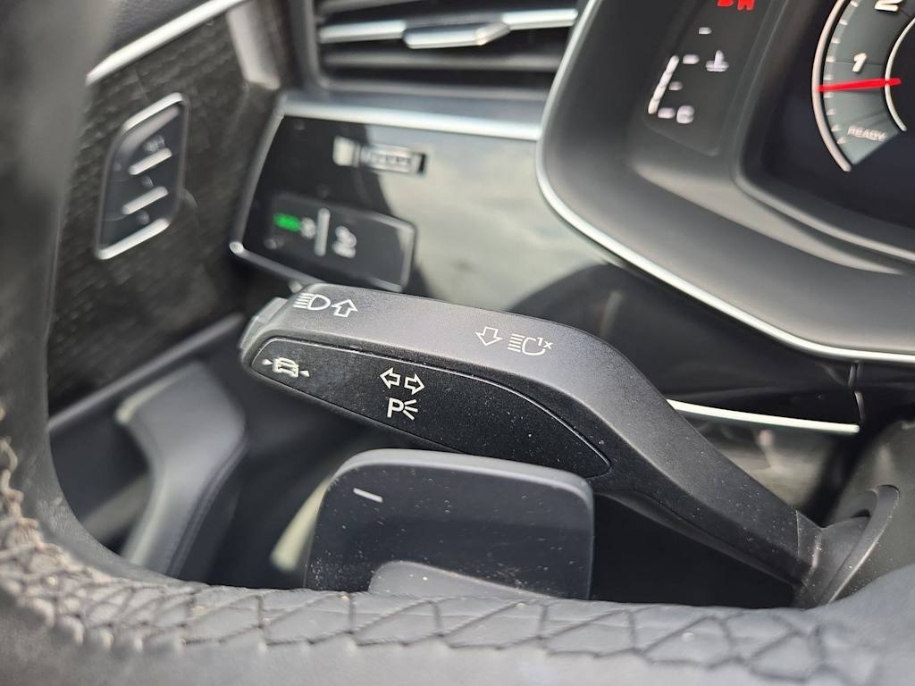 Thumbnail: 2021 Audi Q7 - 30