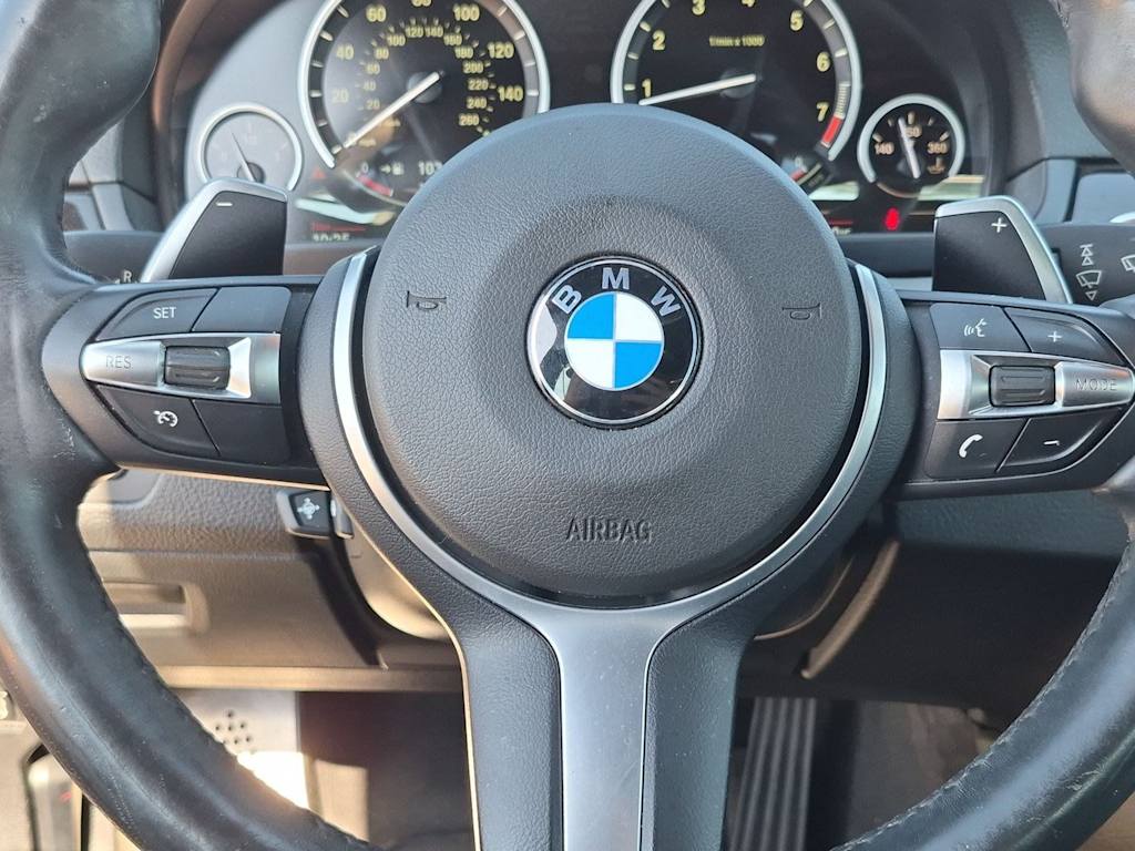 Thumbnail: 2014 BMW 5 Series - 26