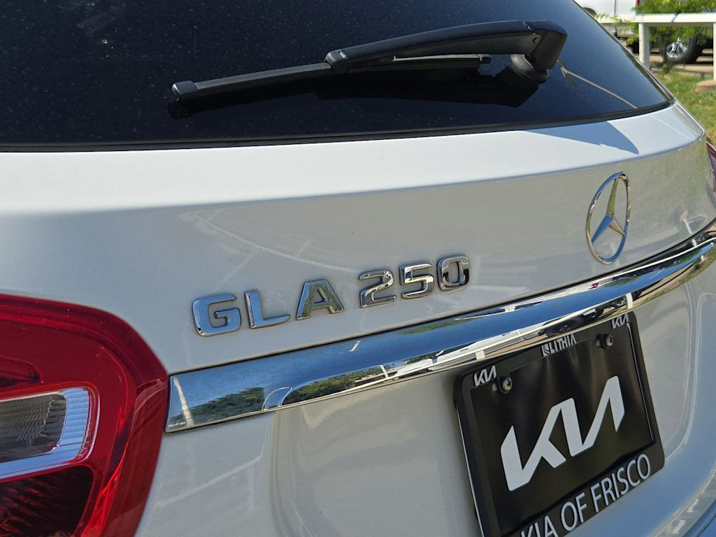 Thumbnail: 2018 Mercedes-Benz GLA - 27