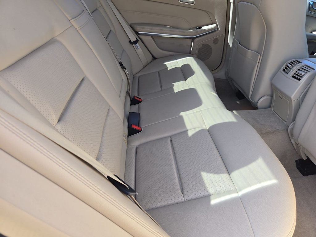 Thumbnail: 2016 Mercedes-Benz E-Class - 26