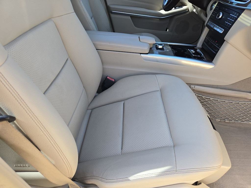 Thumbnail: 2016 Mercedes-Benz E-Class - 11
