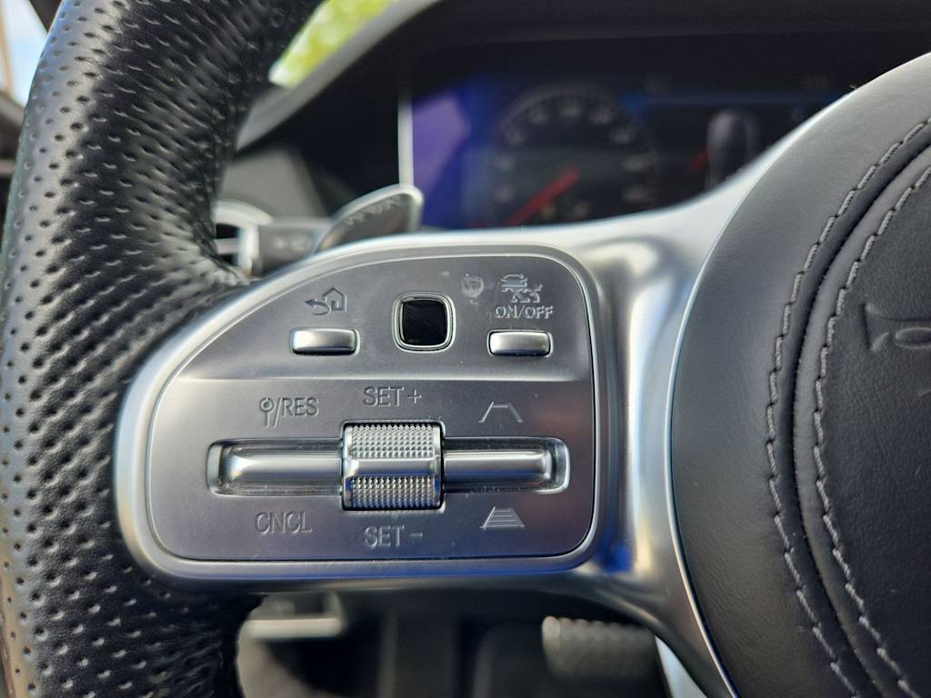 Thumbnail: 2018 Mercedes-Benz S-Class - 28