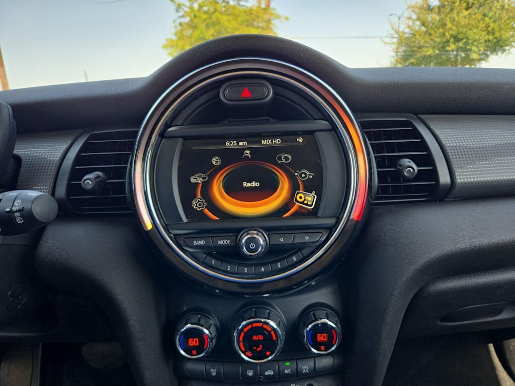 Thumbnail: 2018 MINI Cooper - 14