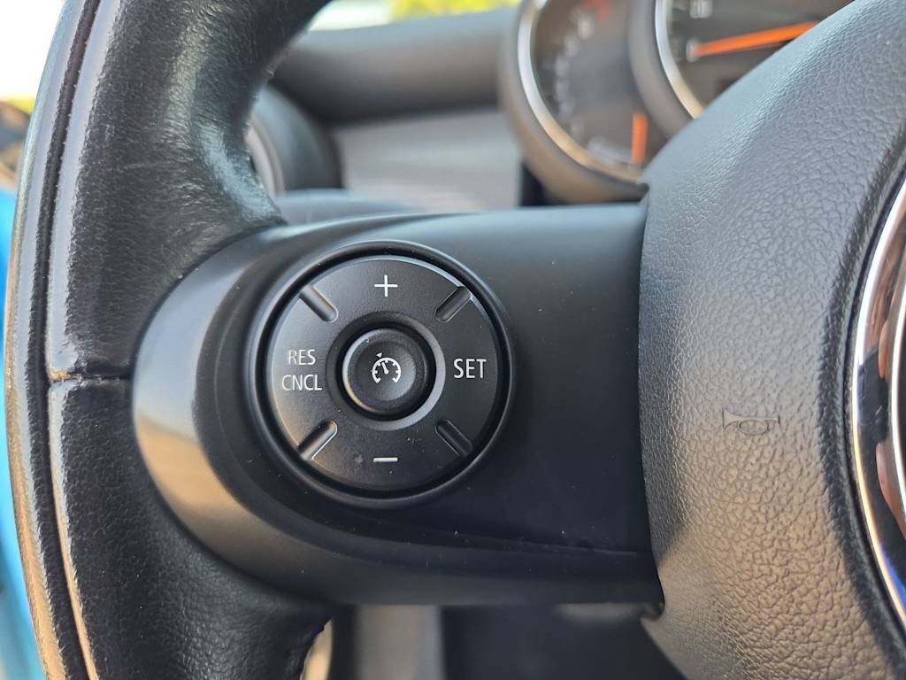 Thumbnail: 2018 MINI Cooper - 26