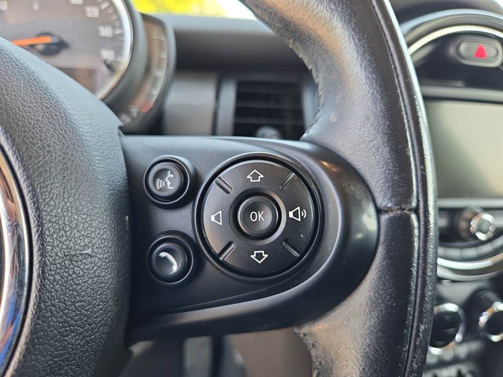 Thumbnail: 2018 MINI Cooper - 27